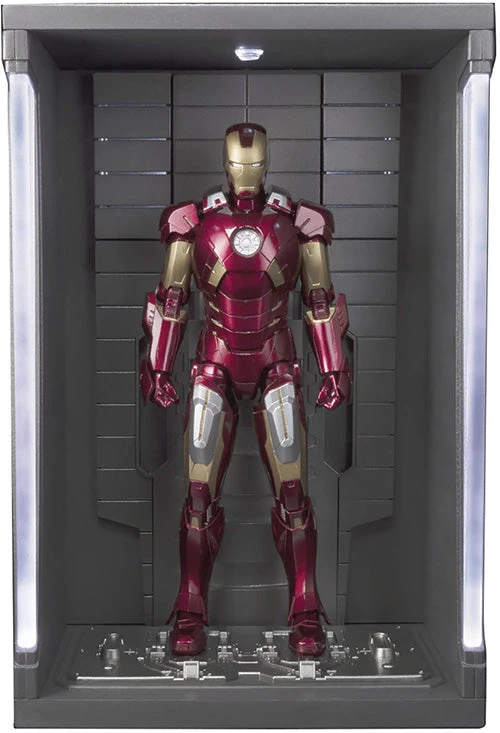 Iron Man 6 Inch Action Figure S.H. Figuarts - Iron Man Mark VII Hall Of Armor 4 Iron Man 6 Inch Action Figure S.H. Figuarts - Iron Man Mark VII Hall Of Armor - Image 2