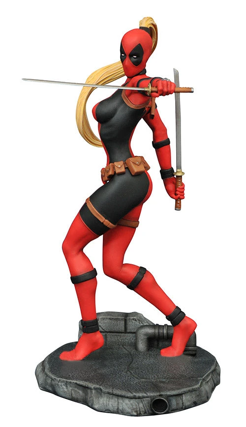 Marvel Gallery Femme Fatales 9 Inch PVC Statue - Lady Deadpool - Sub-Standard Packaging 3 Marvel Gallery Femme Fatales 9 Inch PVC Statue - Lady Deadpool - Sub-Standard Packaging